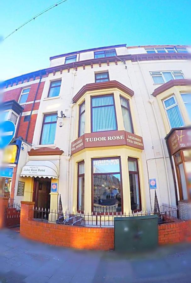 Tudor Rose Hotel Blackpool Exterior photo